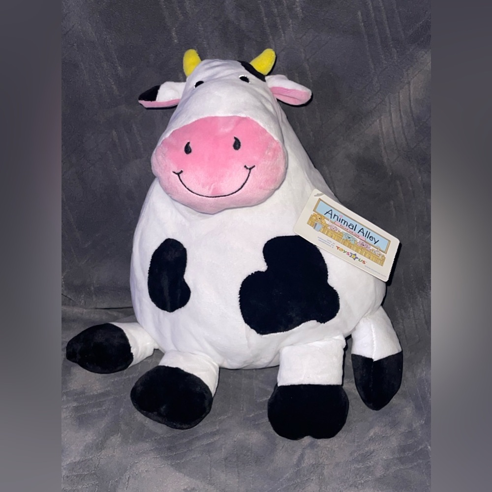 NWT Animal Alley Black White Cow Plush  Toys R Us Stuffed Soft Toy